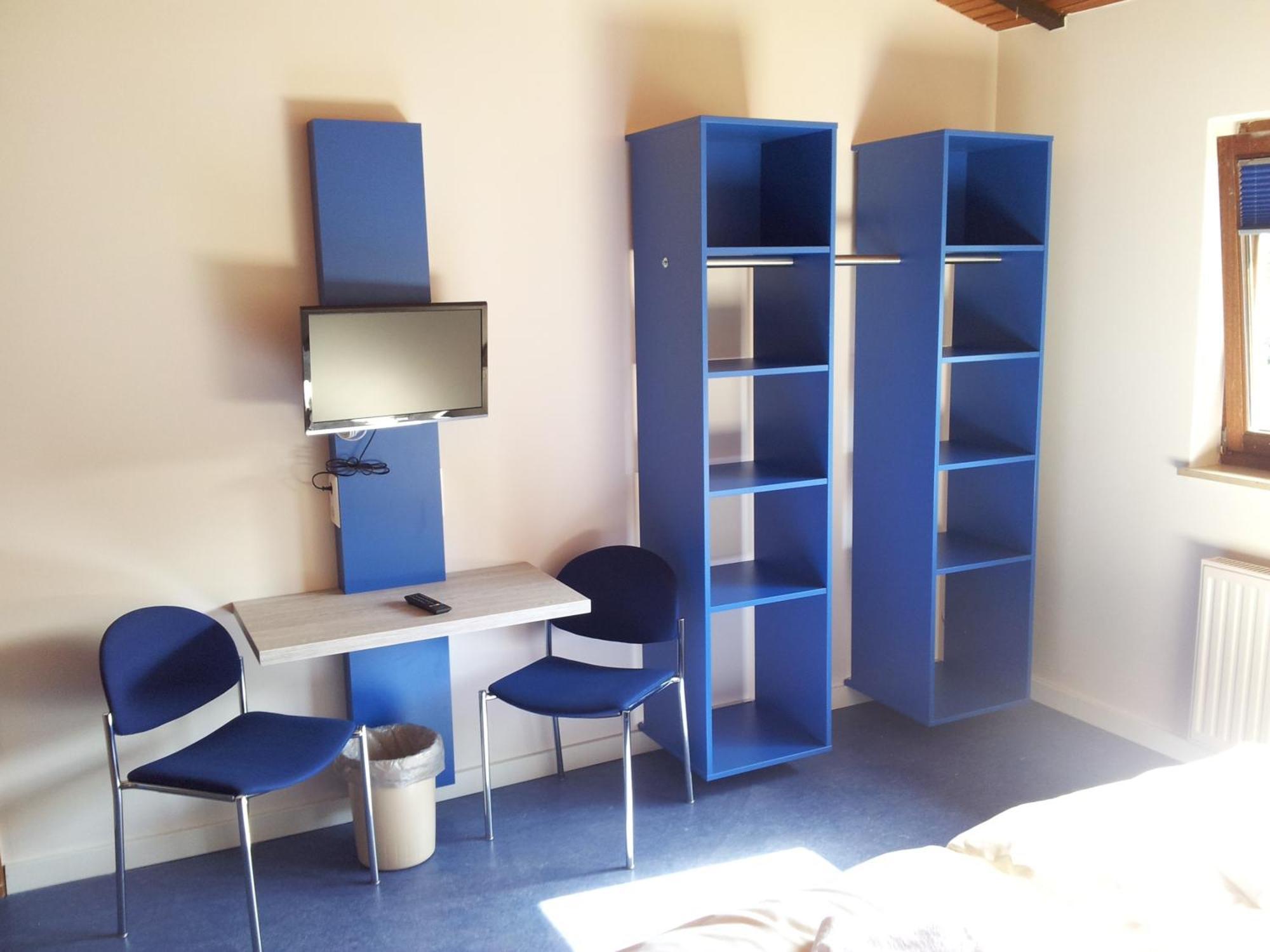 Smart Hostel By Landgasthof Velber 24H7D Seelze Buitenkant foto